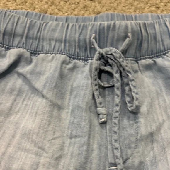 Bella Dahl Light Blue Shorts - Picture 3 of 5